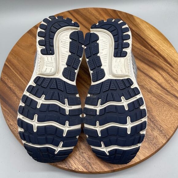 Brooks Ghost 12 Shoes Womens Size 10.5 B Gray Running Comfort Walking Sneakers - Picture 7 of 8